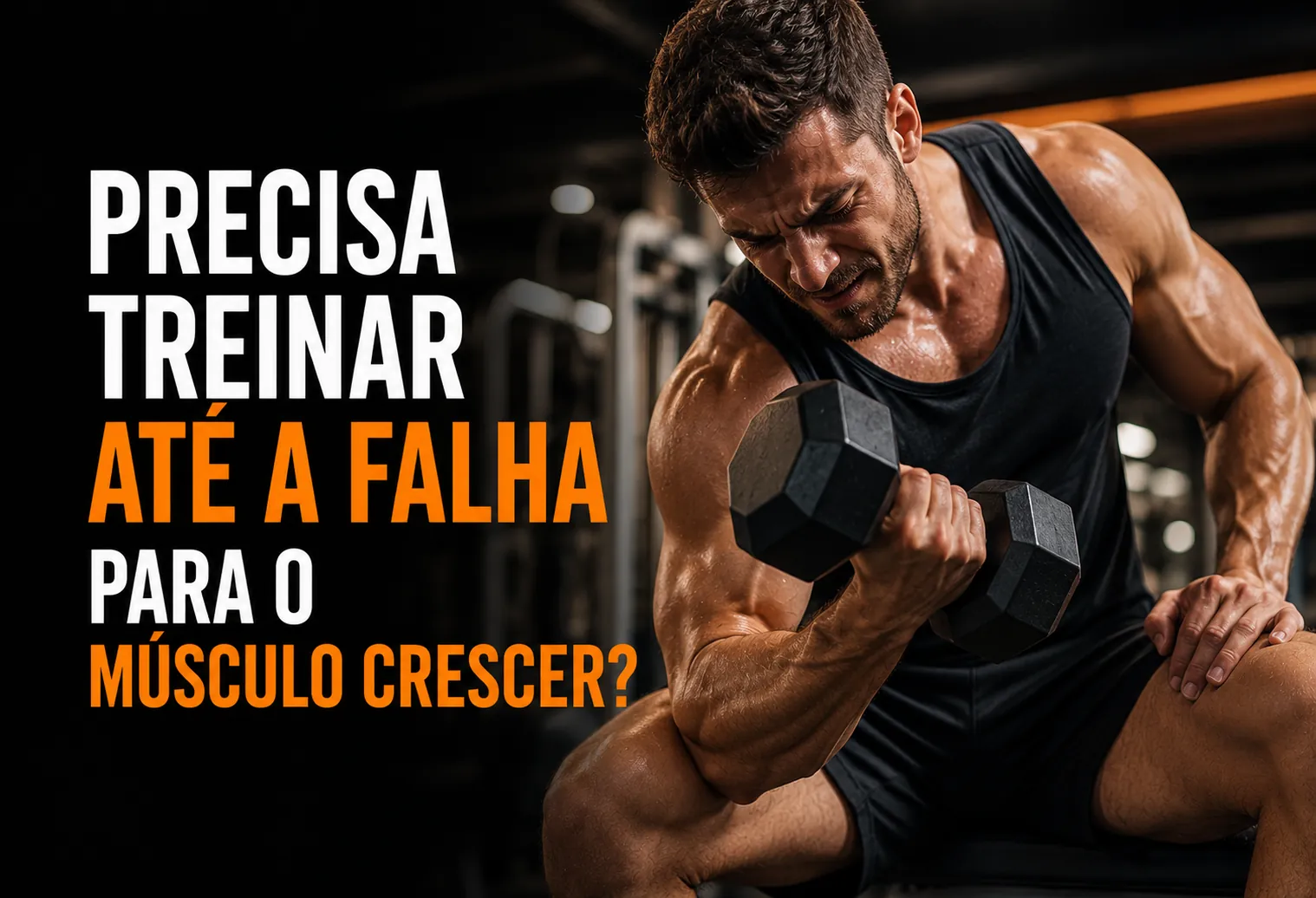 Homem na cadeira extensora concentrado na última repetição com o rosto tenso durante treino de pernas na academia