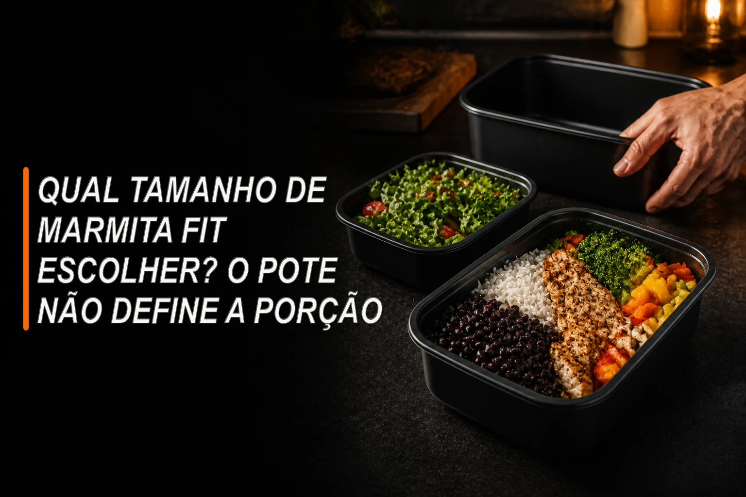Marmitas de tamanhos e formatos diferentes com arroz, feijão, legumes e salada sobre uma bancada